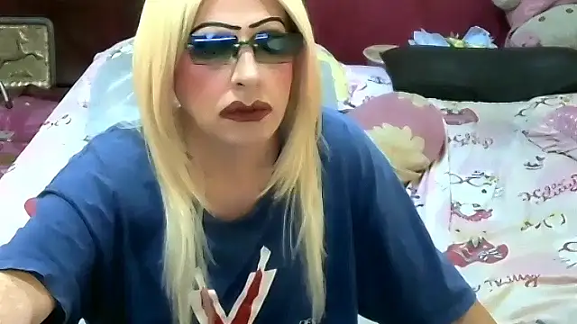 Snapshot of horni4luv chatting on 02.04.26 horni4luv online show from 02.04.26