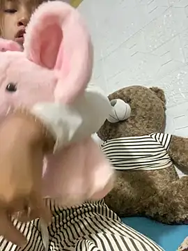 Snapshot of 2k7-sex chatting on 11.16.25 2k7-sex online show from 11.16.25