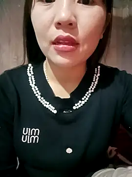 -Lanaa- online show from 11.18.25