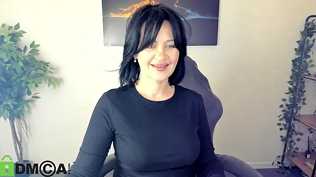 Sara Devills online show from 05.30.26