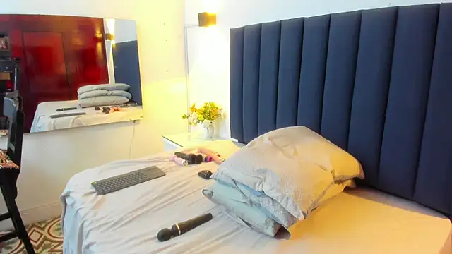 Angyrios online show from 04.18.26