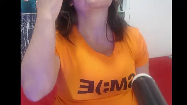 Snapshot of Debora_Cienfuegos25 chatting on 12.02.25 Debora Cienfuegos25 online show from 12.02.25