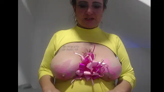 Snapshot of Debora_Cienfuegos25 chatting on 02.03.26 Debora Cienfuegos25 online show from 02.03.26