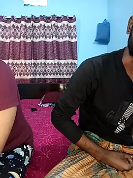 CoupleShow 432 online show from 01.18.26