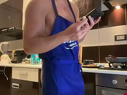 Snapshot of GitanoBoy chatting on 10.26.25 GitanoBoy online show from 10.26.25