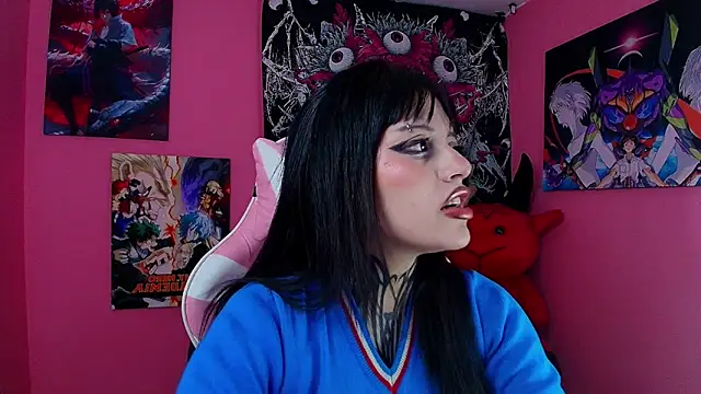 Snapshot of GothGaby chatting on 05.21.26 GothGaby online show from 05.21.26