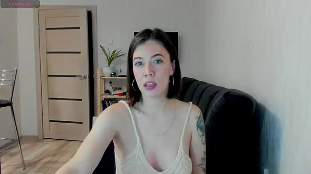 twinkle rosie online show from 11.01.25