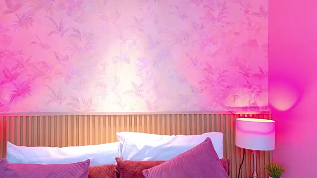 AdelineJhones online show from 03.17.26