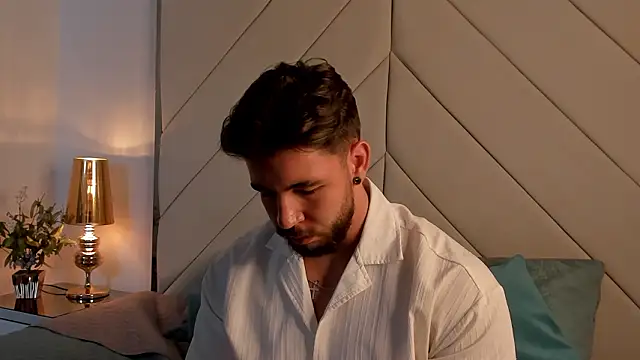 JACKSON STIFLER online show from 03.08.26