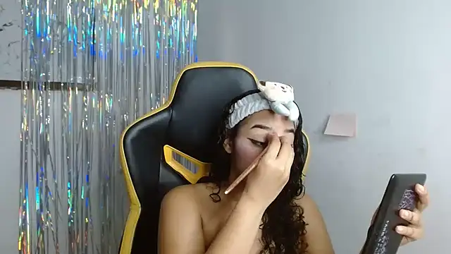 emily stars1 online show from 12.21.25