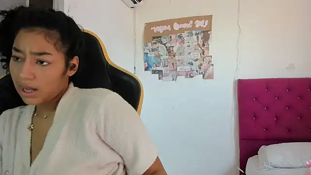 emily stars1 online show from 04.02.26