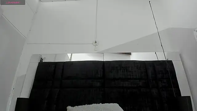 EmmadaSilva online show from 05.15.26