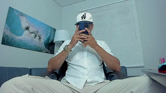 MagicMike007 online show from 10.30.25