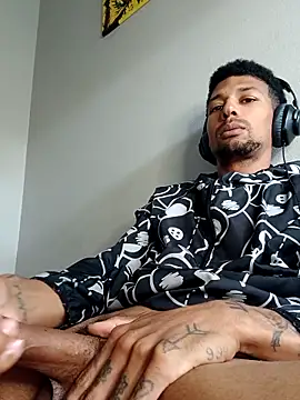 BigPrettyDick777 online show from 03.17.26