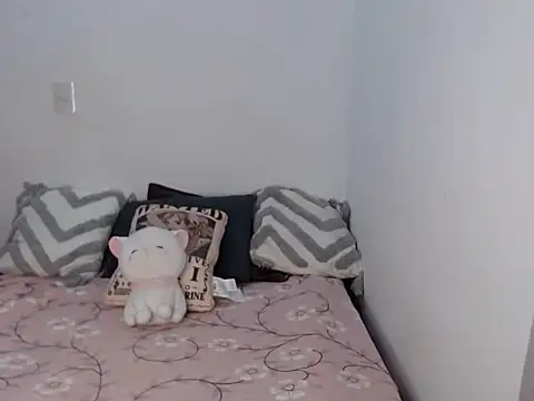 Snapshot of valkirya333 chatting on 11.10.25 valkirya333 online show from 11.10.25