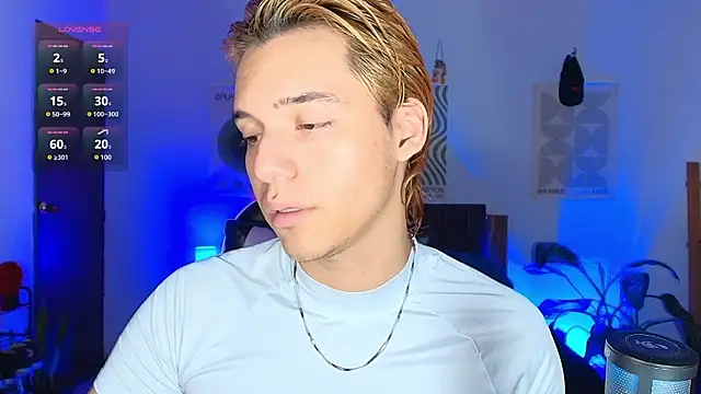 Snapshot of Habel__moretti chatting on 02.28.26 Habel moretti online show from 02.28.26