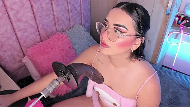 laana foxx online show from 07.26.26
