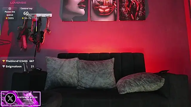 Snapshot of Misterss-Nyxxx chatting on 02.18.26 Misterss-Nyxxx online show from 02.18.26