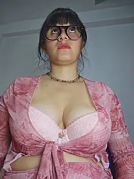 Kitty Kalifa online show from 06.14.26