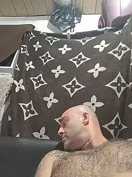 Snapshot of BulbasaurIsmettv chatting on 08.01.26 BulbasaurIsmettv online show from 08.01.26