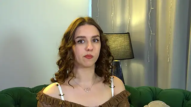 Snapshot of AliceAtkins chatting on 03.27.26 AliceAtkins online show from 03.27.26