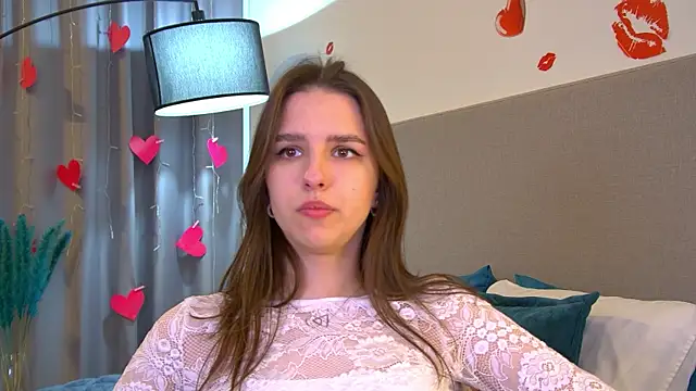 Snapshot of AliceAtkins chatting on 03.31.26 AliceAtkins online show from 03.31.26