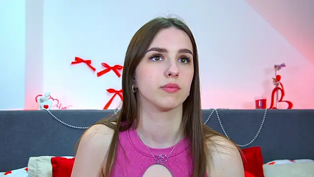 Snapshot of AliceAtkins chatting on 04.16.26 AliceAtkins online show from 04.16.26