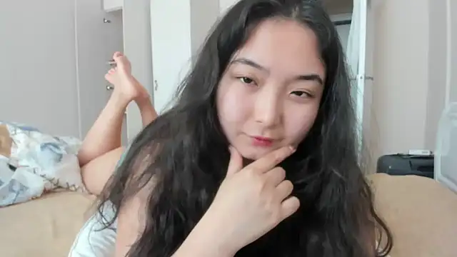 Snapshot of miomyao chatting on 05.18.26 miomyao online show from 05.18.26