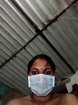 Snapshot of Nenshibaby chatting on 10.25.25 Nenshibaby online show from 10.25.25