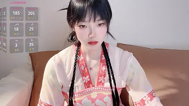 upoo7lt online show from 04.10.26