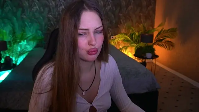 Snapshot of AleksaaJoy chatting on 05.31.26 AleksaaJoy online show from 05.31.26