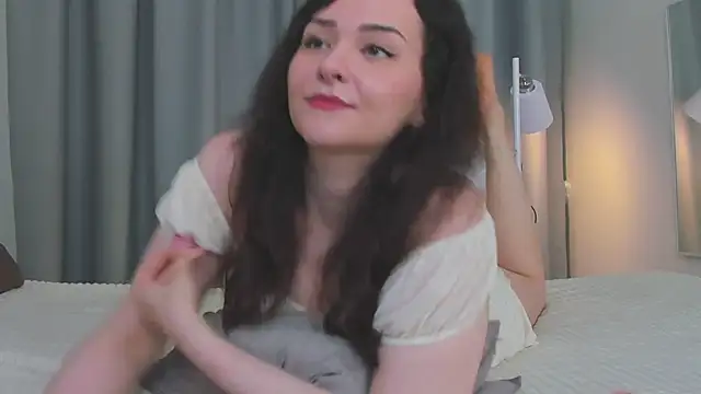 Snapshot of Camilla_Rowen chatting on 05.21.26 Camilla Rowen online show from 05.21.26