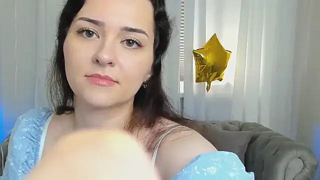 Snapshot of Camilla_Rowen chatting on 06.28.26 Camilla Rowen online show from 06.28.26