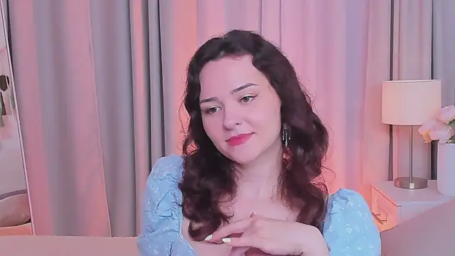 Snapshot of Camilla_Rowen chatting on 07.04.26 Camilla Rowen online show from 07.04.26