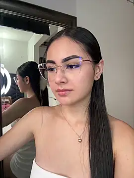 IslaCole online show from 03.09.26