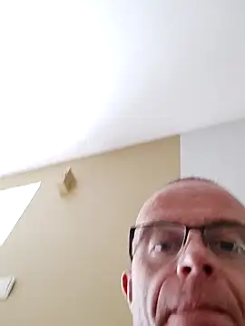 Breizh5605 online show from 10.26.25