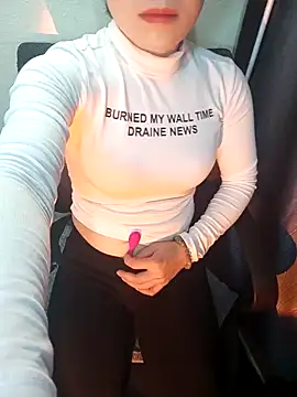 Cherry Le02 online show from 02.08.26