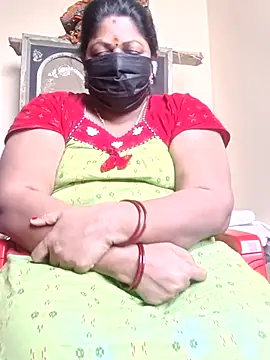 Snapshot of sreemamitha9 chatting on 12.20.25 sreemamitha9 online show from 12.20.25