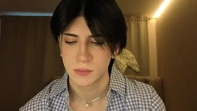 Oliver star boy  online show from 04.07.26