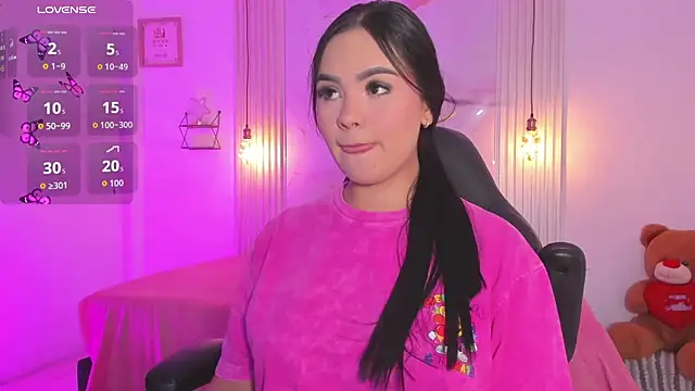 amber white15 online show from 04.10.26