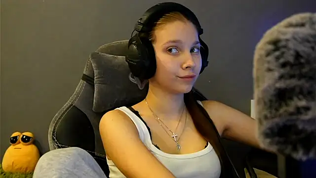 Softixq online show from 12.22.25