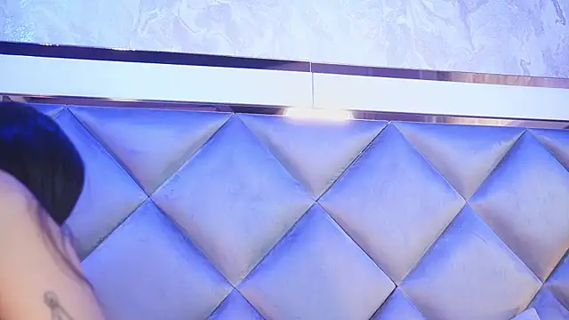  giggy 2 online show from 04.14.26