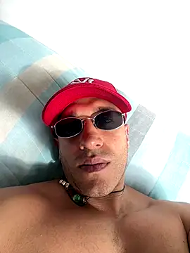 Snapshot of venus_girego chatting on 11.08.25 venus girego online show from 11.08.25