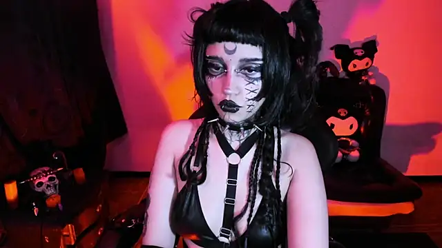 Yueeclipsa online show from 04.07.26