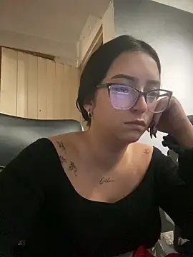 Kloe Novoa online show from 02.02.26