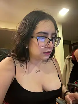 Kloe Novoa online show from 03.30.26