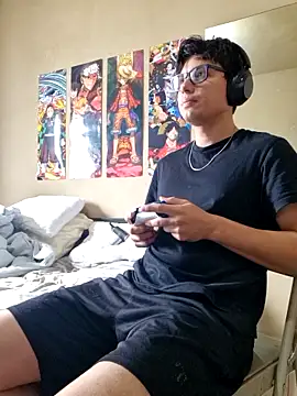 Ais B10 online show from 11.08.25