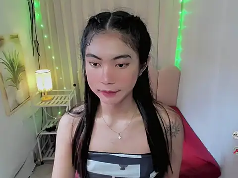 Snapshot of BigCockJade chatting on 02.27.26 BigCockJade online show from 02.27.26