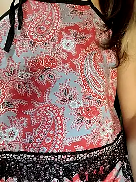 Snapshot of ezabel- chatting on 04.15.26 ezabel- online show from 04.15.26