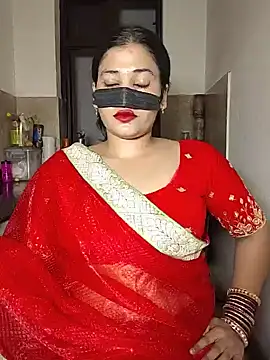 Snapshot of Heena-143 chatting on 07.14.26 Heena-143 online show from 07.14.26